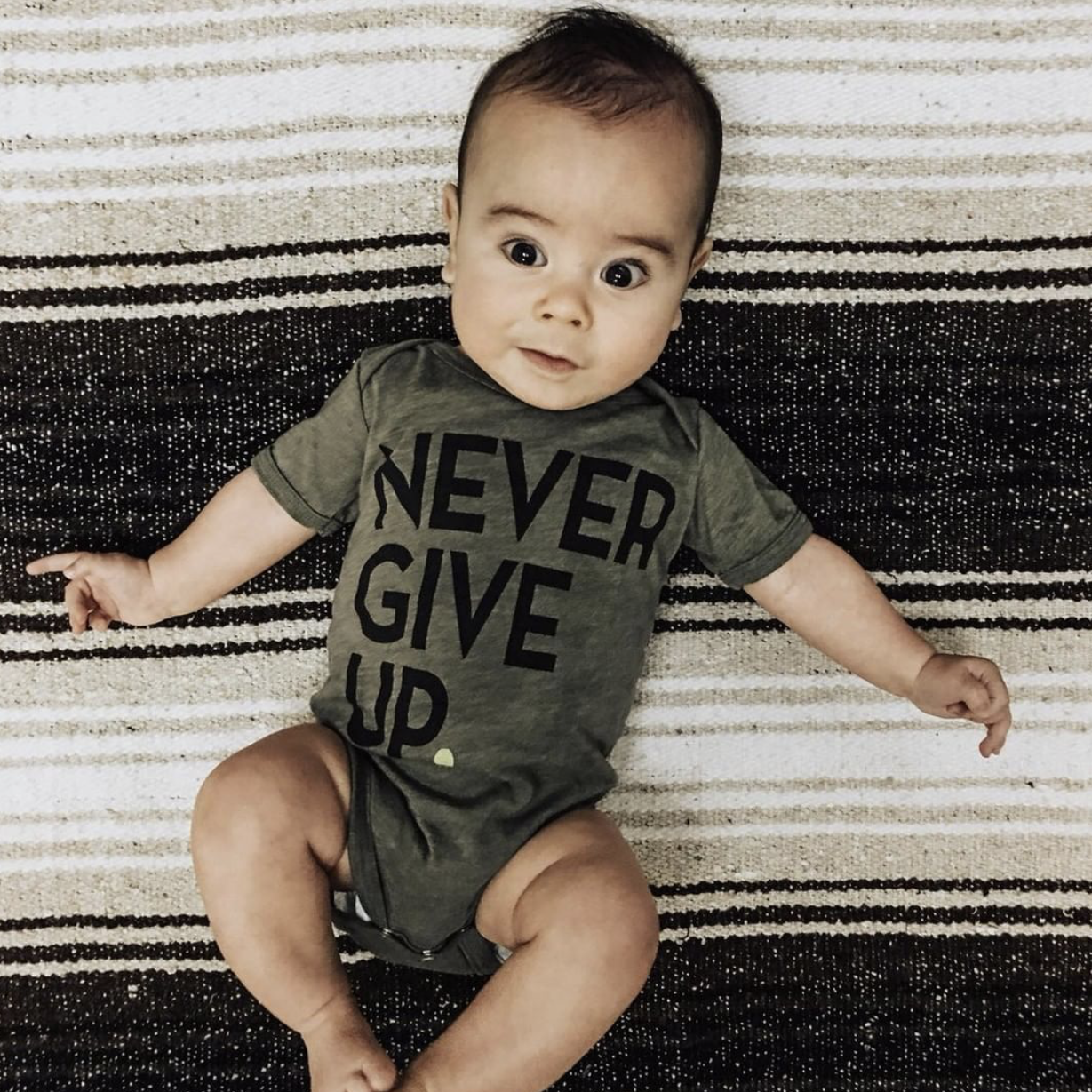 BABY ARMY SIGNATURE ONESIE